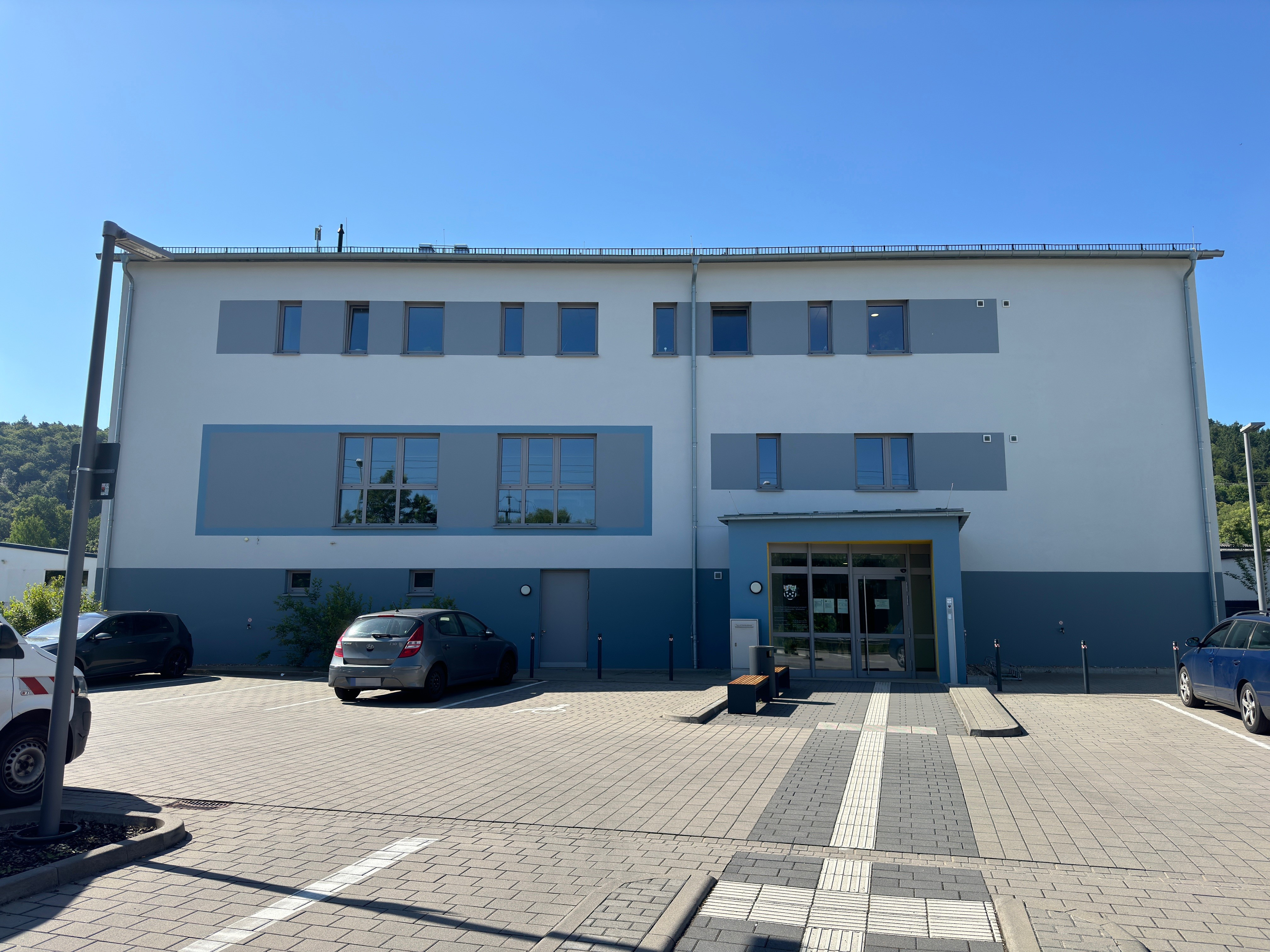 Verwaltungsgebäude Bahnstraße 80